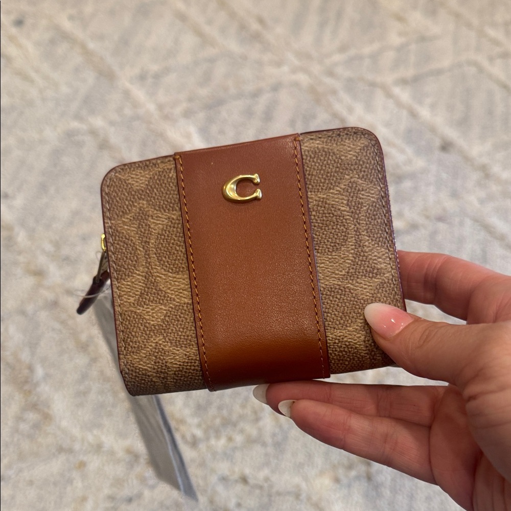 Coach Brown and Tan Wallet new NwT